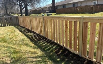 Dry Pack vs Wet Set Fence Posts: What’s Best for Your Fence in Kansas City?